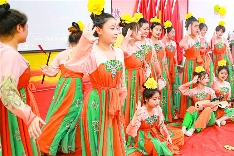 1708655136986800.jpg 5550004d936812634cd6dda64101def.jpg